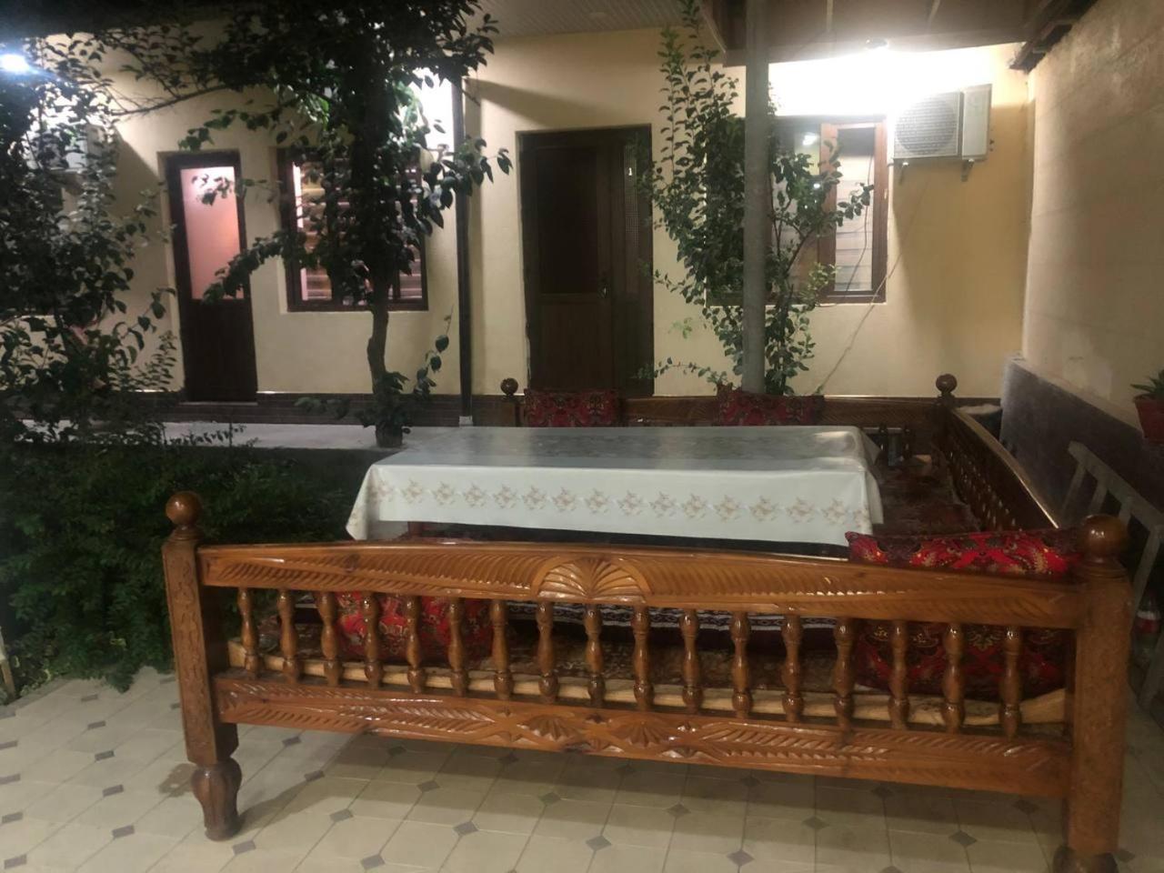 Дом Отель Бадамзар Tashkent Exterior foto